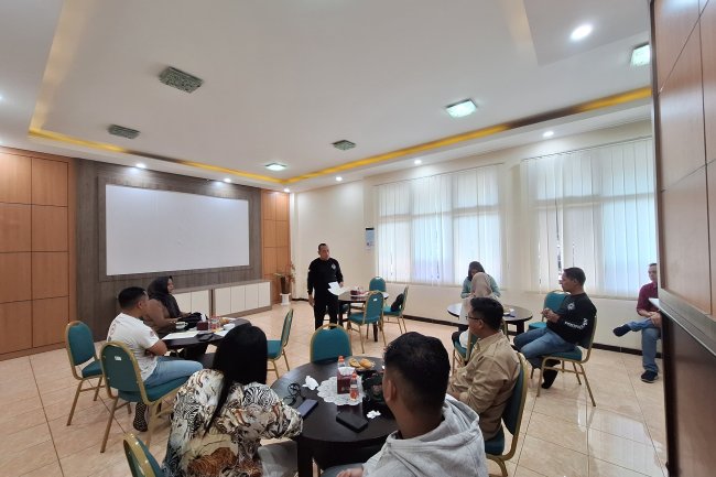 TEORI PENGAMBILAN KEBIJAKAN SEBAGAI SEBUAH MODEL